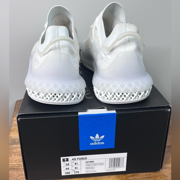 Adidas 4D fusio size 10 - Picture 4 of 7